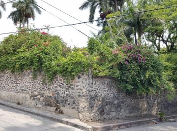 Terreno / Lote , Cuautla · Vendo Terreno Muy Centrico en Esquina