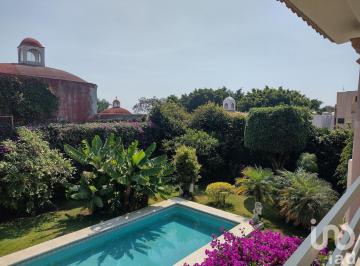 Casa · 320m² · 4 Recámaras · 1 Estacionamiento · Casa en Venta Rancho Cortes Baja de Precio! Zona Norte, Cuernavaca