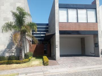 Casa de 3 habitaciones, San Andrés Cholula · Espectacular Casa en Renta con Buenos Acabado en Lomas de Angelópolis 2