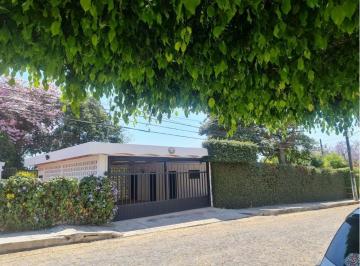 Casa de 3 habitaciones, Chapala · Casa con Hermoso Jardín en Chapala. $14,800,000