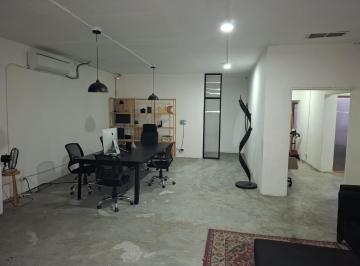 Bodega comercial Renta 1000m²  · Bodega en Zona Centro a Dos Cuadras de Pino Suarez
