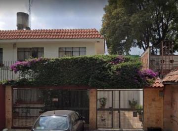 Casa de 4 habitaciones, Coyoacán · Gran Oportunidad Para Adquirir un Inmueble en Educación, Coyoacán