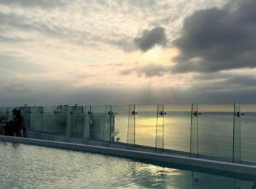 Departamento de 2 habitaciones, Puerto Vallarta · Departamento de Venta con Vista Al Mar en Zona Hotelera Puerto Vallarta