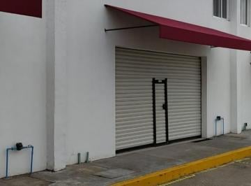 Local comercial · 4046m² · 2 Estacionamientos · Local Comercial en Renta Municipio Pedro Escobedo Queretaro