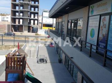Local comercial · 40m² · 25 Estacionamientos · Local en Renta El Mirador Queretaro