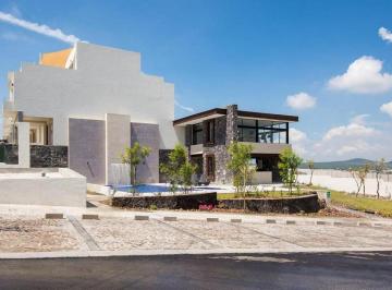 Casa · 276m² · 3 Recámaras · 2 Estacionamientos · Venta Casa Figué Zibatá Modelo Himalaya Queretaro