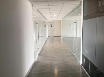 Oficina · 86m² · 3 Estacionamientos · Venta Oficinas Balcones Coloniales Queretaro