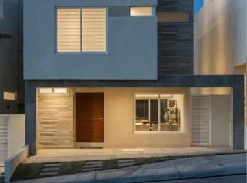 Casa · 242m² · 3 Recámaras · 2 Estacionamientos · Venta Casa Figué Zibatá Modelo Valnera Queretaro