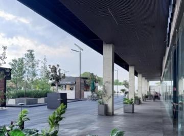 Local comercial , Querétaro · Local Comercial en Venta en La Reserva El Campanario Queretaro
