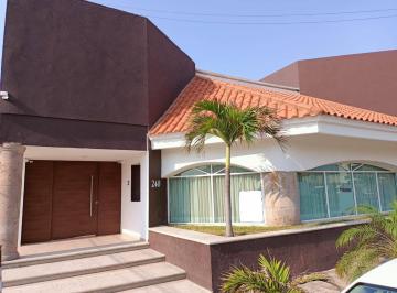 Casa de 4 habitaciones, Boca del Río · Casa en Venta en Costa de Oro con Contrato de Renta por 3 Años