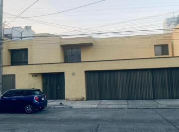 Casa de 4 habitaciones, Guadalajara · Casa en Lomas de Guevara Guadalajara