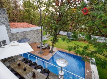 5a0d91abc0c390a3bdda8cef40a99067d910304905c70b5ccfe42cd048692cff · Casa de Lujo en Venta en Palomar Sur