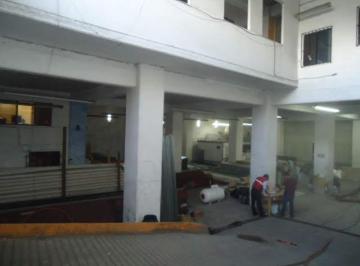 Bodega comercial , Cuernavaca · Inmueble con 3,100 m² de Construcción y Anden de Descarga Ubicado en Paseo de Cuauhnahuac