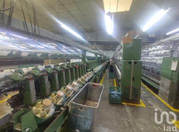 Bodega comercial · 1690m² · 15 Estacionamientos · Fabrica en Venta en San Pedro Cholula Puebla