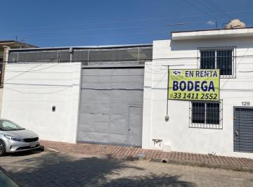 Inmueble productivo urbano de 1 habitación, Zapopan · Bodega con Casa en Renta, Zapopan