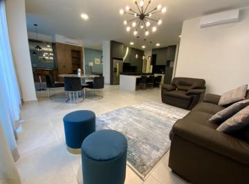 Departamento de 2 habitaciones, Santa Catarina · West Departamento Amueblado