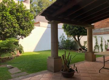 Casa de 3 habitaciones, Coyoacán · Renta Espectacular Casa Colonial con Jardín y Roof Garden a 200 m. de Viveros