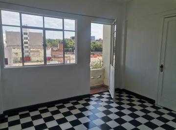 Oficina de 3 habitaciones, Cuauhtémoc · Oficina Privada a 5 Minutos de Reforma.