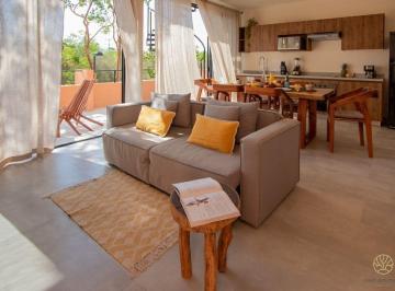 Departamento de 2 habitaciones, Tulum · Roof Top 2br Apartment in Tulum Pool + Gym + Bbq
