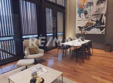 Casa en condominio · 218m² · 2 Recámaras · 2 Estacionamientos · Townhouse en Venta Loma Dorada Querétaro
