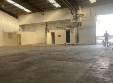 Bodega comercial , Jiutepec · Bodega de 400 m² en Renta $42,000 Mxn Incluye Mantenimiento en Jiutepec, Morelos