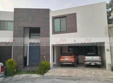 Casa · 215m² · 3 Recámaras · 2 Estacionamientos · Casa en Venta en Residencial Hacienda Santiago
