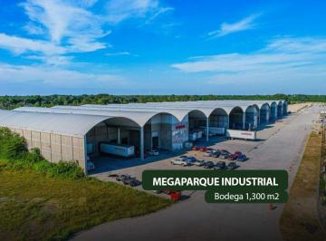 Bodega comercial , Villahermosa · Bodega en Renta en Megaparque #71 F - 890