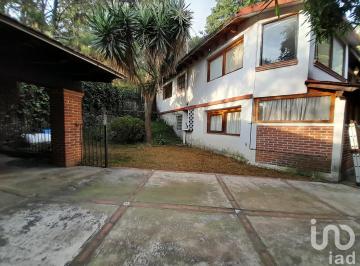 Casa · 403m² · 3 Recámaras · 3 Estacionamientos · Casa en Venta en Zona Norte de Cuernavaca Morelos