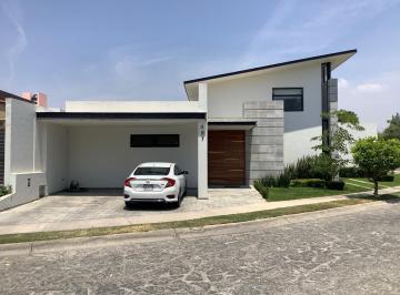 Casa de 3 habitaciones, Tlajomulco de Zúñiga · Preciosa Residencia en Venta en Los Naranjos Residencial Frente a Santa Anita