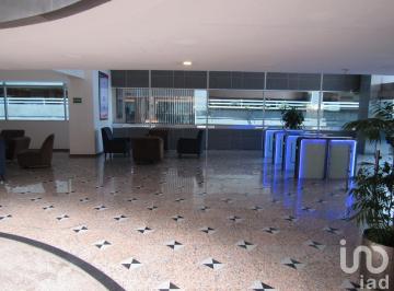 Oficina · 130m² · 6 Estacionamientos · Oficina en Renta en Bosque de Las Lomas, Miguel Hidalgo, Cdmx