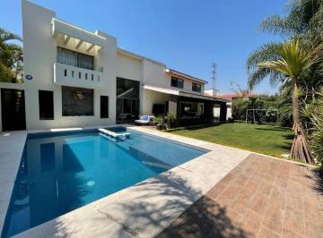 Casa de 4 habitaciones, Jiutepec · Renta Kluster Sumiya Amueblada