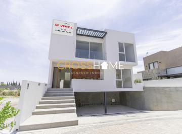 Casa en condominio de 3 habitaciones, Corregidora · Excelente Casa en Venta a Estrenar en Hacienda Carlota Corregidora.