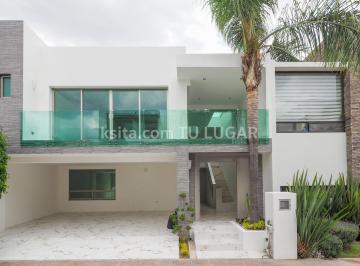 Fachada · Casa en Venta en Fraccionamiento Misión de San Martinito, Puebla