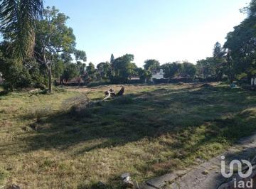 Terreno / Lote · 30000m² · Céntrico Terreno en Cuernava (Oportunidad)