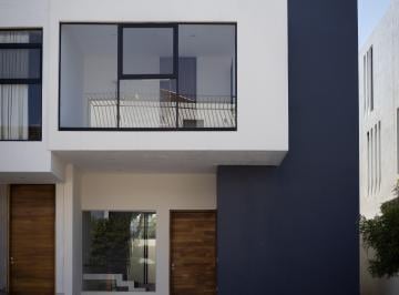 Casa de 5 habitaciones, Zapopan · Casa en Parques Vallarta Coto Abedul