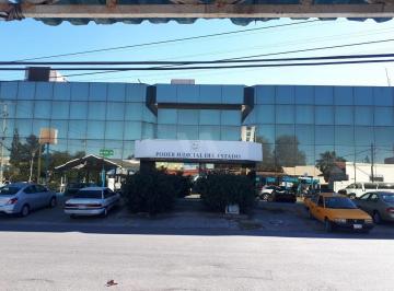 c30d366df5d7ead1701c0b3b47ab401c1dc9bd8414337584b50276af2770a390 · Edificio Comercial del Poder Judicial en El Corazón de La Ciudad