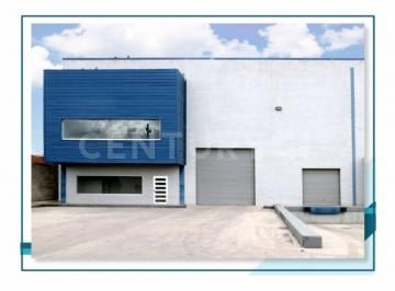Bodega comercial · 2344m² · 6 Estacionamientos · Complejo de Bodegas en Venta en Complejo Industrial Chihuahua