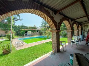 Casa de 6 habitaciones, Yautepec · ¡Vive El Paraíso en Yautepec! Casa con Alberca, Jardín y 6 Amplias Habitaciones