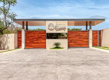 Terreno / Lote · 306m² · Terreno Urbano en José G Parres Jiutepec - Ari - 898 - Tu