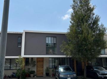 Casa de 3 habitaciones, Tlajomulco de Zúñiga · ¡En Renta! Hermosa Casa en Coto Privado