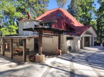 Casa · 421m² · 4 Recámaras · 8 Estacionamientos · Casa en Venta en Jilotzingo - (4)
