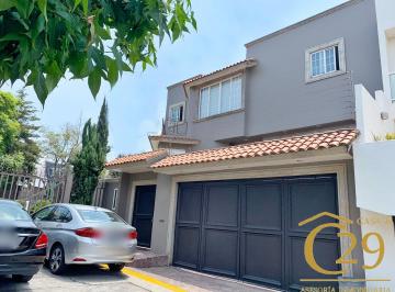 Casa de 4 habitaciones, Huixquilucan · Casa en Venta en La Herradura, 4 Recámaras, Jardín