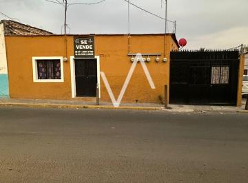 Casa de 7 habitaciones, Tepic · Casa en Venta con 7 Dorm. Individuales, Ideal Para Inversión o Como Terreno. Tepic, Nayarit.
