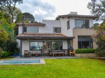 Casa de 4 habitaciones, Valle de Bravo · Casa en Venta en Avándaro, Valle de Bravo.