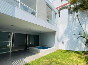 Casa de 3 habitaciones, Cuernavaca · Moderna Casa Super Ubicada con Jacuzzi y Jardin