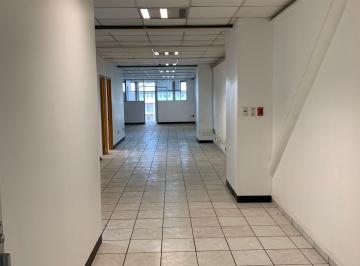 Oficina , Cuernavaca · Oficina en Renta Adecuada con 4 Privados