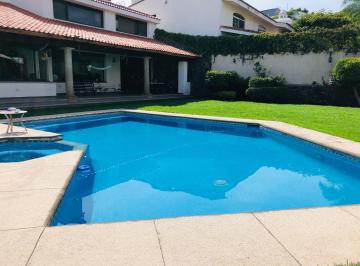 Casa de 6 habitaciones, Cuernavaca · Vendo Casa en Cuernavaca en Fraccionamiento Zona Dorada