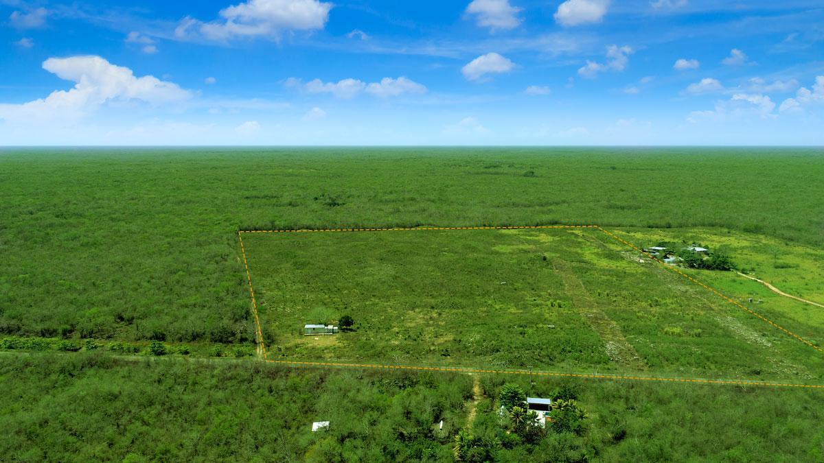 Sahumal Valladolid Land for Sale in Valladolid, 300 m&sup2; Opportunity