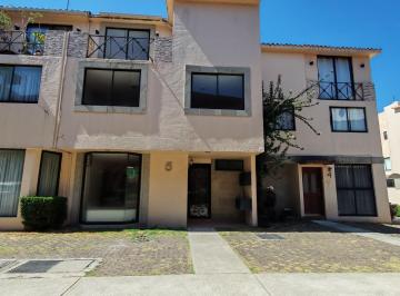 Casa · 200m² · 3 Recámaras · 2 Estacionamientos · Casa en Venta en Condominio Zona Vista Hermosa, en Cuajimalpa de Morelos