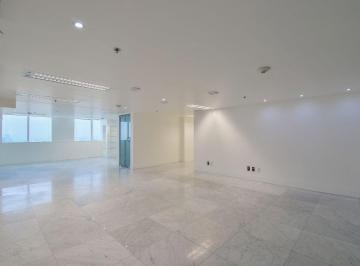 ca2bce5d2616c681fd8b28bed138a5f9cec159d4297cddc52e47d4c4c6c8d25f · Oficina de Lujo en Piso Elite de Torre Wtc